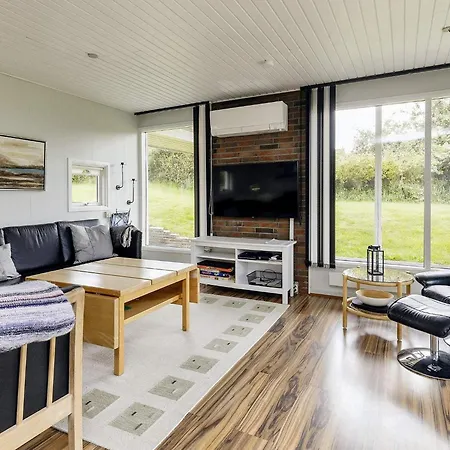 Brenderup Fyn Xi Holiday home Vedelshave